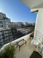 Sunny apartment in the city center - B&B