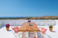 Marouso Villa - Paros Seaview Getaway - Bed and Breakfast Márpissa