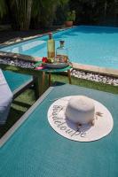 Villa White Oasis calme avec piscine à débordement, 6 personnes - B&B Saint-François