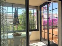 Charmant T2 climatisé, 4 pers, terrasse sud, proche plage, parking, ménage inclus - FR-1-251-415 - B&B Le Lavandou