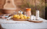 Spacious, Family Apartment in Gioiosa Marea, Gioiosa Holiday Home - B&B Gioiosa Marea
