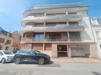 Charmant Appartement au Cœur de Deauville avec Balcon et plage à 10 min à Pied - Chambres d'hôtes Deauville