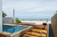 Villa - Beach Front