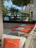 Appartamento con 2 Camere da Letto, Terrazza e Vista Mare