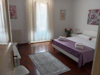 Standard Double Room with Shared Bathroom