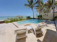 Sunset Mompracem in Chicxulub, Yucatan - B&B Chicxulub Puerto