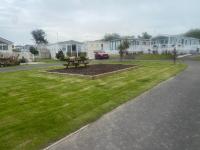 Seaside 2-Bed Caravan Retreat - Sleeps 6 & Parking - Chambres d’hôtes Prestatyn