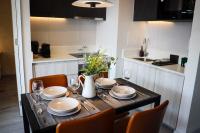 HOM I Mall Plaza Egaña I Parking I Aire A I Wifi - B&B Santiago