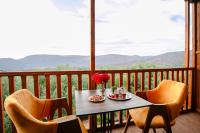 Camera Matrimoniale con Vista Piscina