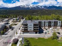 Trailside Vista, Huge Patio, BBQ, AC, Downtown - Chambres d'hôtes Golden