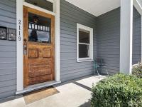 Old Tacoma Victorian Main Floor Duplex Unit - Bed and Breakfast Tacoma