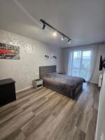 Дрім таун, квартира біля жд вокзала - B&B Lutsk