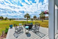 Lakefront Paradise by Carolina Beach Realty - Ferienwohnung Carolina Beach