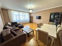 Park azure Vip apartment by Baku housing - B&B