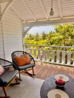 Appt Calme et verdoyant à Orient-Bay, L'écrin Flamboyant - B&B Orient Bay