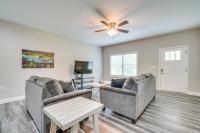 1 Mi to Dtwn Crossville Spacious Home with Patio! - Chambres d’hôtes Crossville