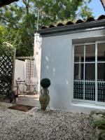 Cottage, private terrace in La Rochelle - B&B La Rochelle