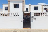 Habitación cerca del aeropuerto y playa en una casa familiar - Chambres d’hôtes Playa Honda