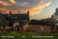 The Studio in the Garden by Hillend Cottages - B&B Warslow