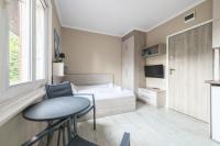 Studio Apartment with Balcony
