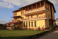 Pensiunea Maria , Floresti - Chambres d’hôtes