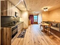 Appartamento con 1 Camera da Letto, Balcone e Vista Montagna