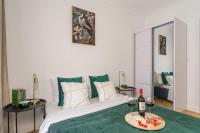 Apartamento de 2 dormitorios con balcón