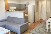 Spacious place on Metro station Andel - B&B Praga