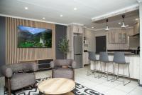 Summer Palace, Short Term Rental, Solaria 3, Pellissier - B&B Bloemfontein