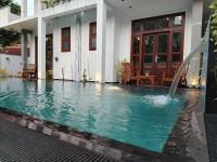 Villa White Elephant - B&B Hikkaduwa