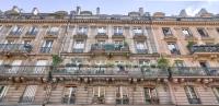 Appartement confortable et central Paris 8 - B&B París