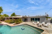 Four bedroom holiday home