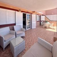Stunning 2 bedroom apt in Los Cristianos K203 - B&B Los Cristianos