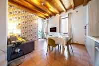CHARMING HOUSE - 5 minutes from Two towers - B&B Bologna