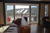 Luxurious suite with breathtaking views, ski in ski out - B&B Saint-Sauveur-des-Monts