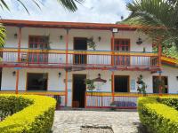 Hostería El Paraíso - B&B Jardin