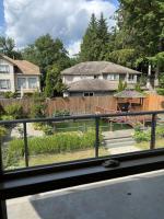 Rose house 2 bedrooms speep 4 - B&B Coquitlam