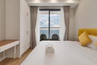 Two-Bedroom Apartment with Balcony
