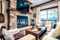 Le Plateau Ski Inout W 3bdrs W Pool Access - B&B