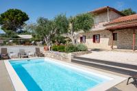 Romanatika House by PaxosRetreats - Chambres d’hôtes Kagkátika