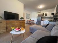 "DeeZee" Apartment - B&B Loborika