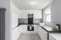 Spacious 3-Bed Home with Garden - Ferienwohnung Edmonton