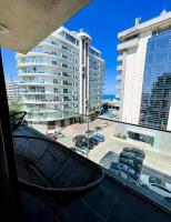 Seaview Lotus Suite - Between Opera & White Tower - Ferienwohnung Mamaia