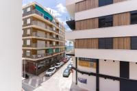 rentafive - Nuevo - Reformado - 1 min playa - A/A - B&B Santa Pola