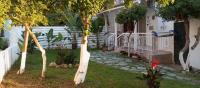 Xristoforos by the sea - B&B Síviri