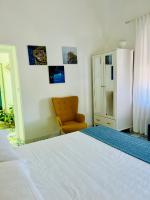 Doppelzimmer mit Balkon und Meerblick