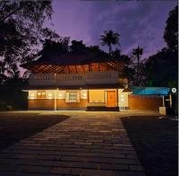 Acrewood Farmhouse - B&B Vāzhākulam