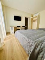 Triple Room with Sea View