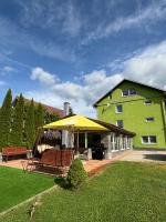 Zelený Domček - Bed and Breakfast Heľpa