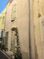 L'élégante Maison de Village Terrasse Tropézienne - B&B Sérignan